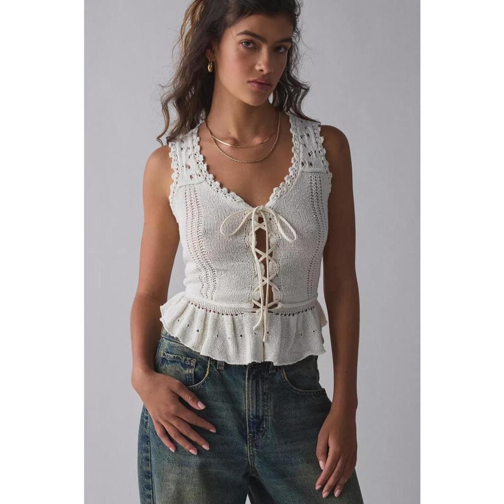 Urban Outfitters Kimchi Blue Vita Lace-Up Sweater Vest Ivory XS NWT